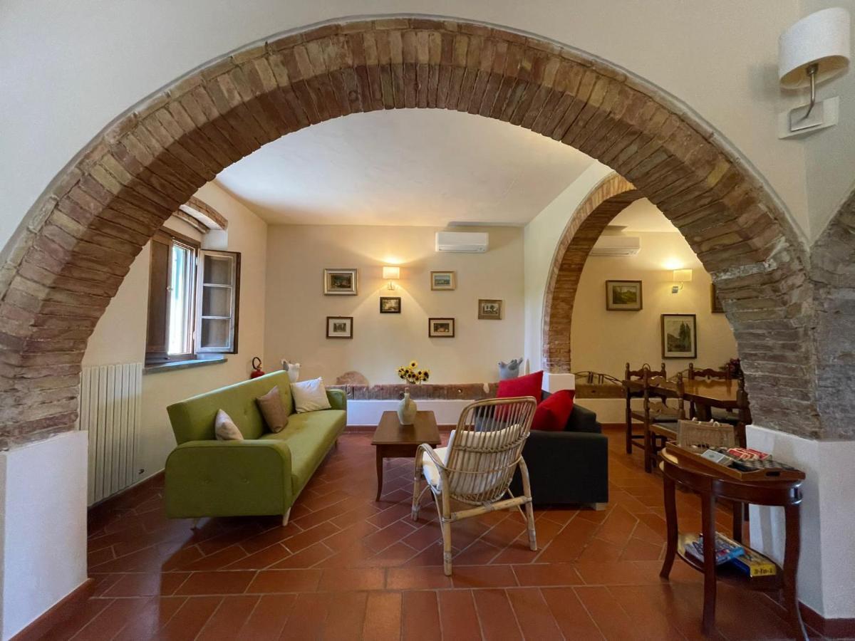 Podere I Sorbi, Spacious Tuscan Villa, Lajatico, Nr Pisa Molino Mazzetti Экстерьер фото
