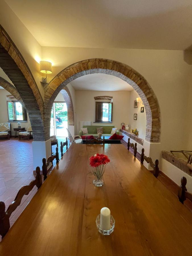 Podere I Sorbi, Spacious Tuscan Villa, Lajatico, Nr Pisa Molino Mazzetti Экстерьер фото
